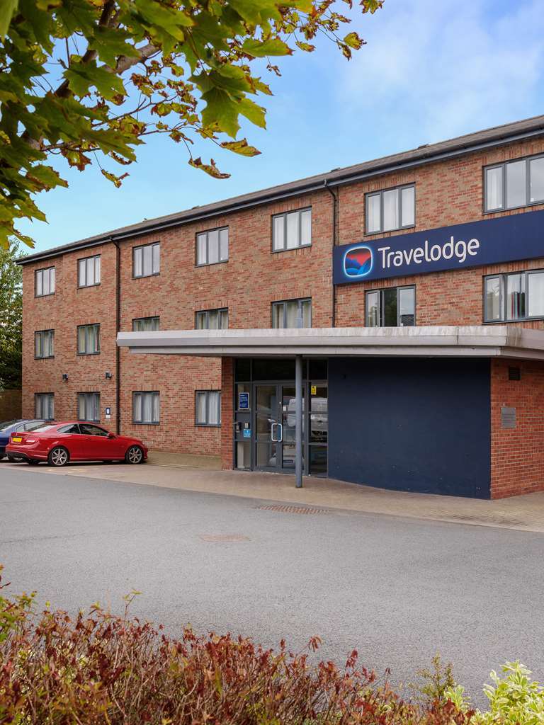 Travelodge Leeds Colton 加福斯 外观 照片